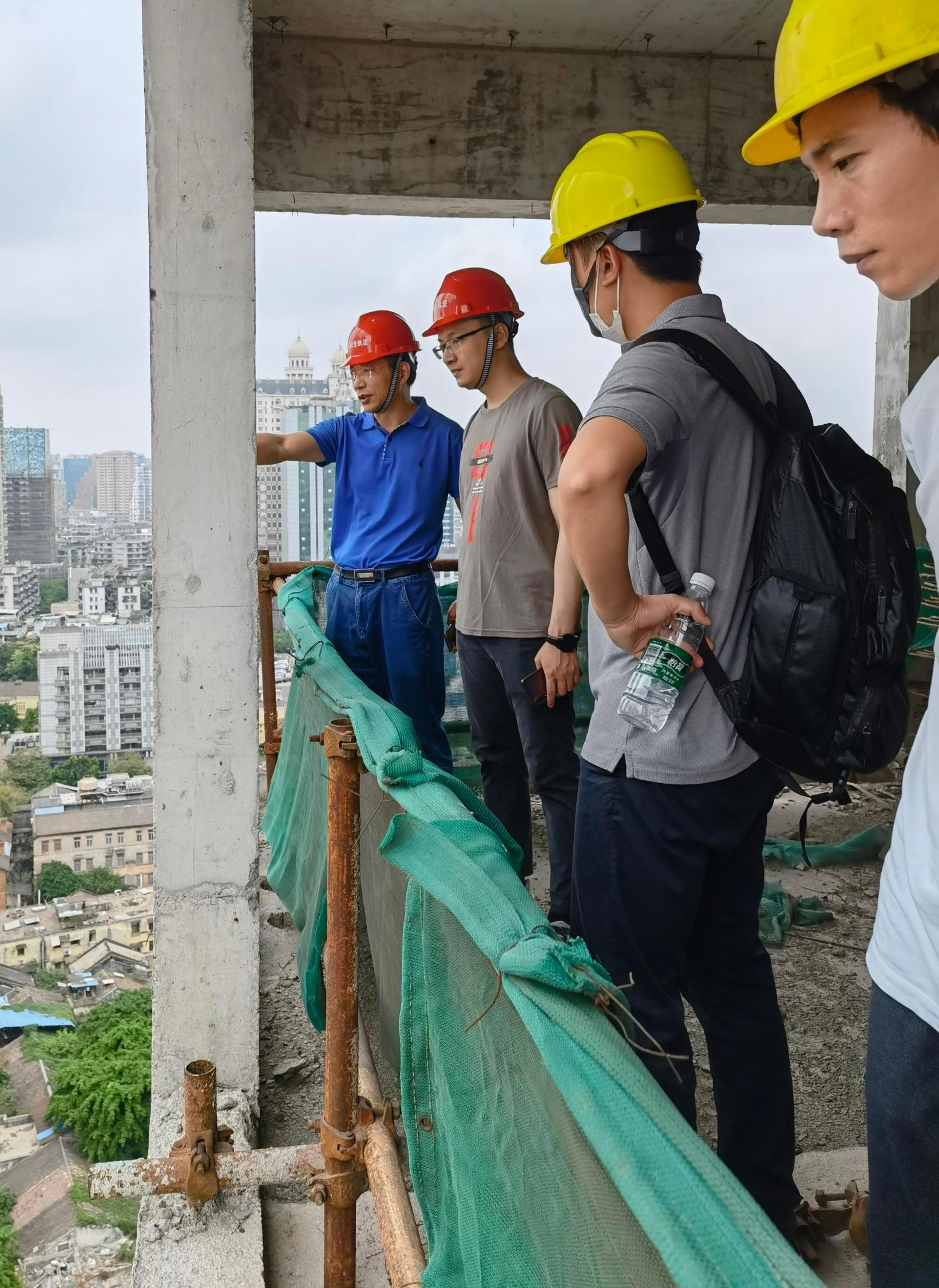 市安监站加强汛前施工安全管理(图片2张）2.jpg